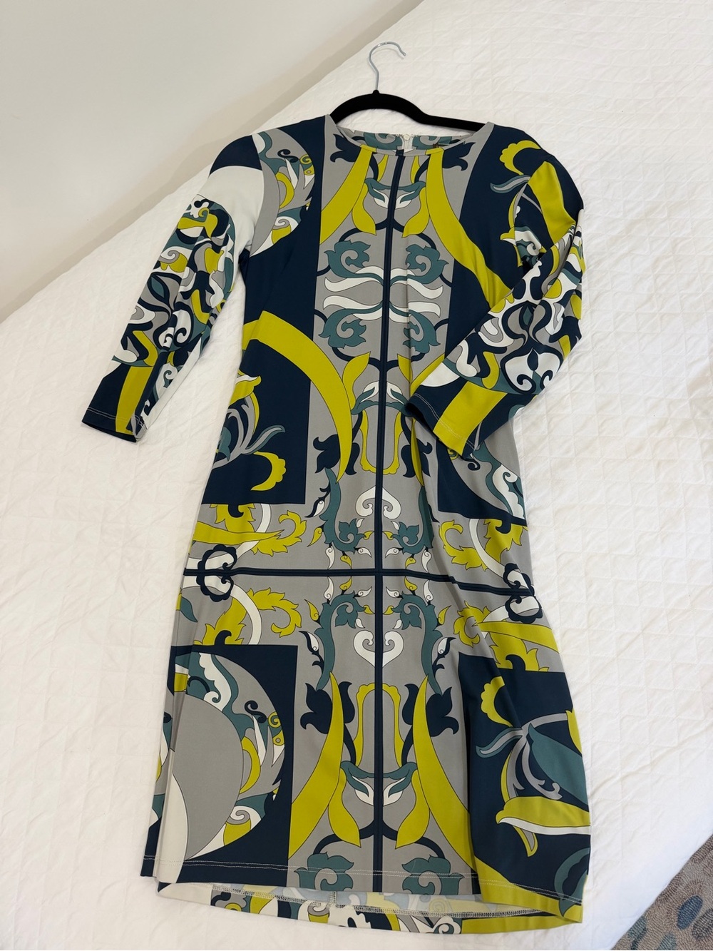 J. McLaughlin Long-Sleeve Printed Sheath Dress in Navy, Chartreuse and Gray